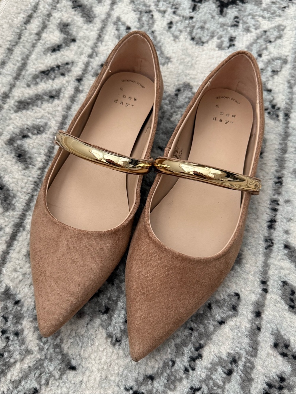 A New Day Cassidee Mary Jane Flats Tan Suede Gold Strap Pointed Toe 6